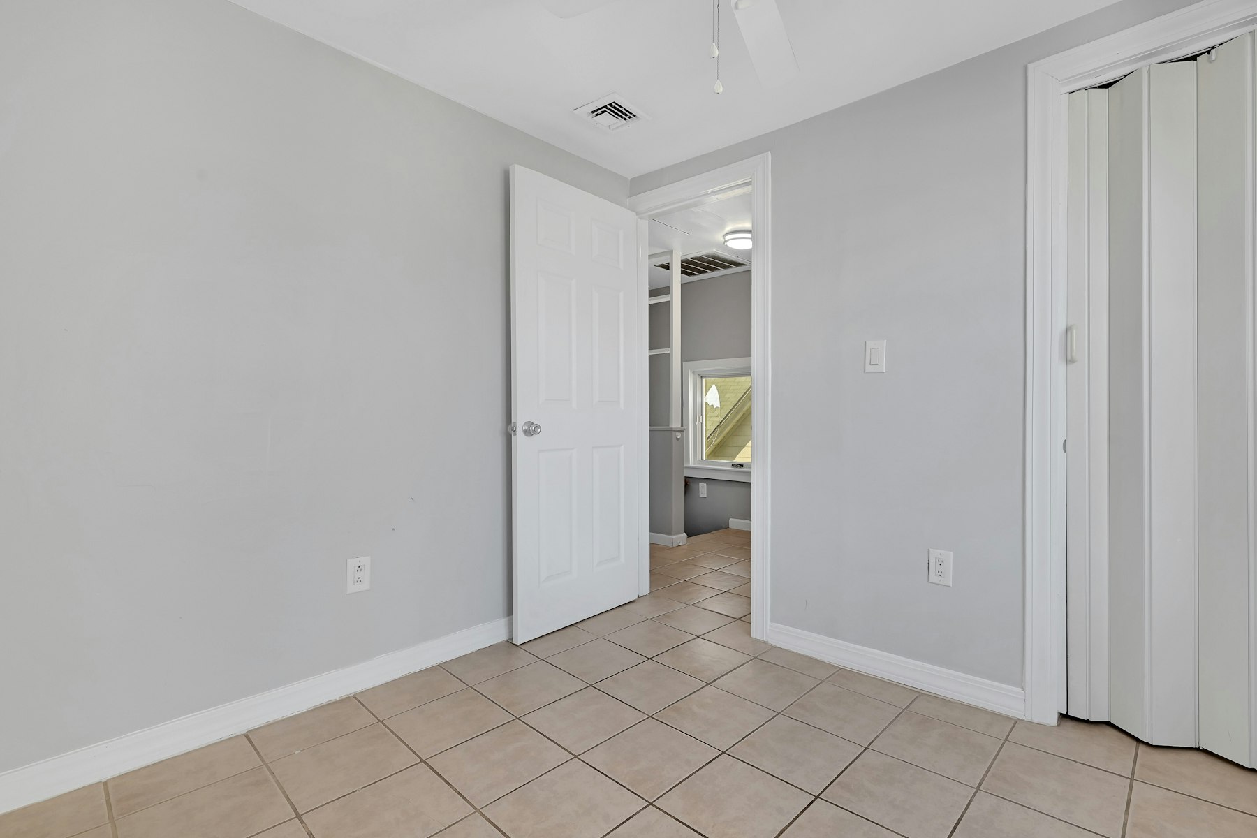 30 Columbia Terrace Apt 2